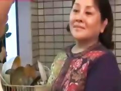 Japanesebbw mature mother and not her